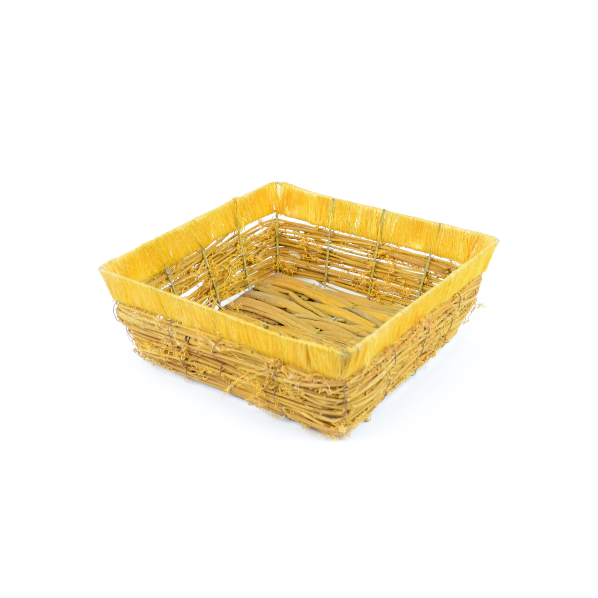 Photo de Corbeille carrée jaune en osier grande