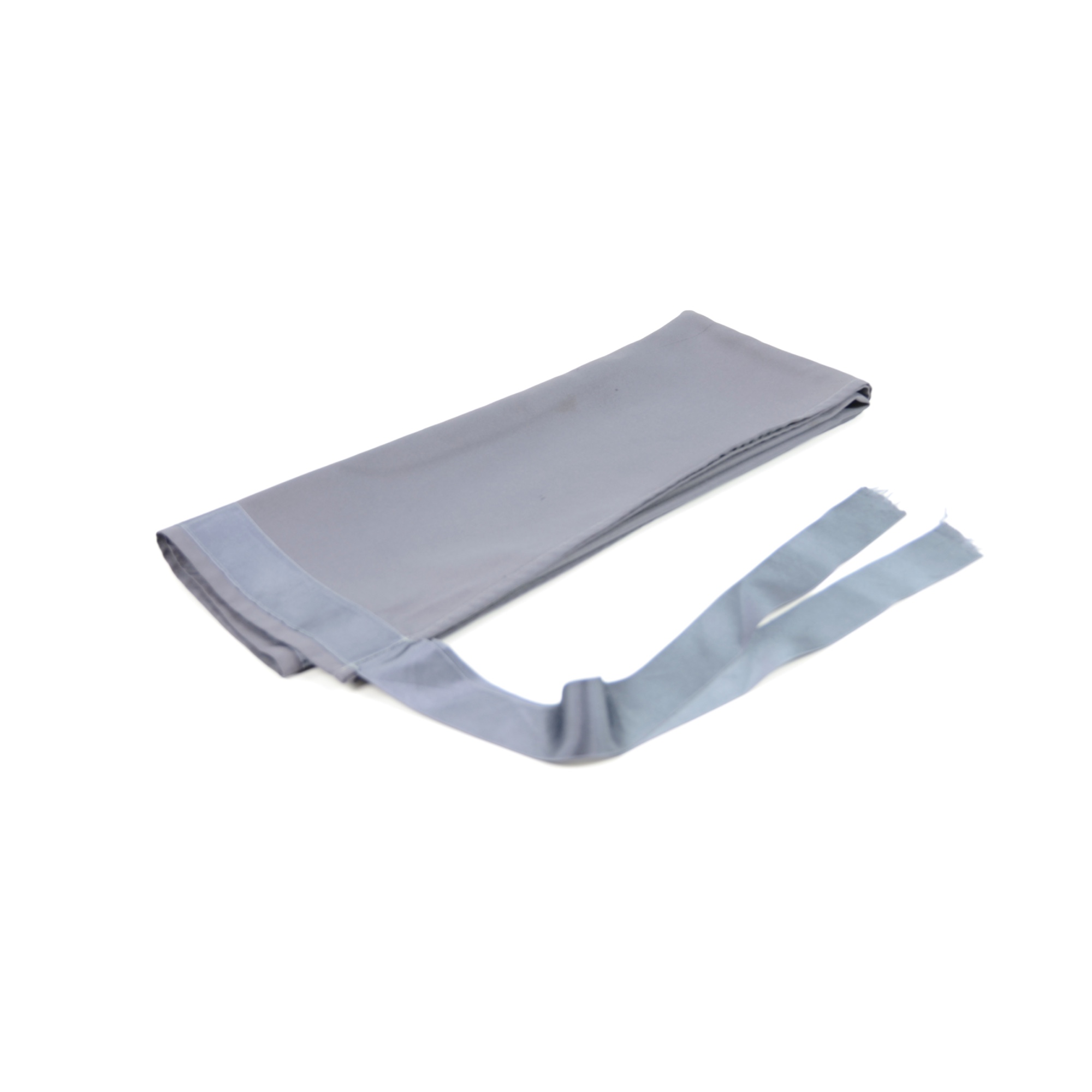 Photo de Tablier gris ceinture satin